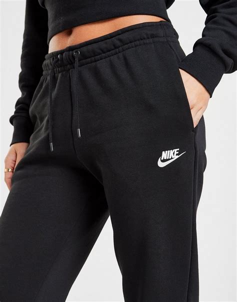 nike jogginghose damen peek und cloppenburg